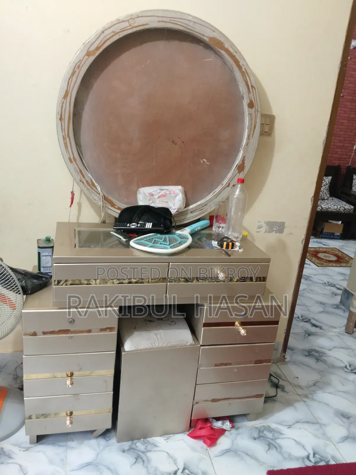 সোফা সেট টি টেবিল