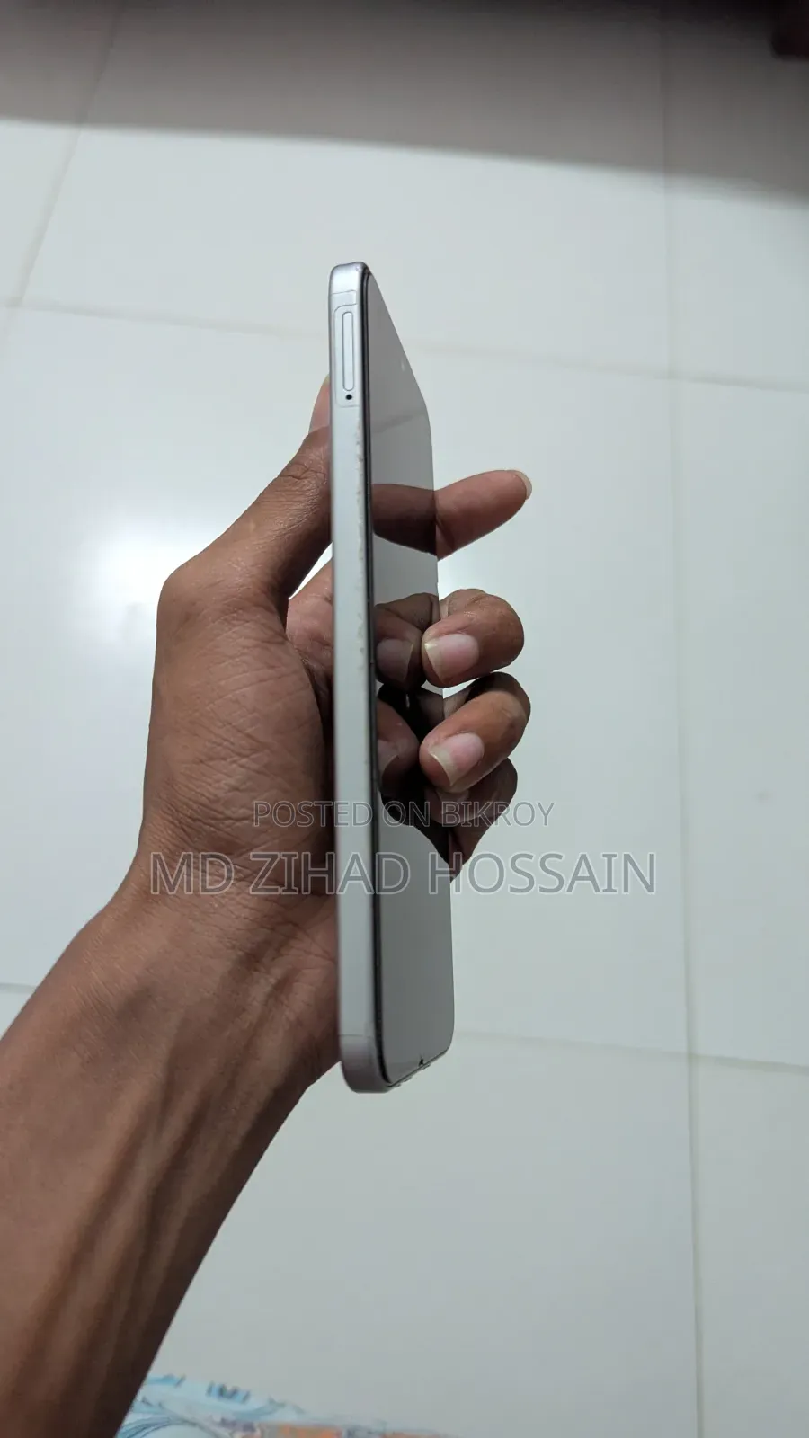 টেকনো স্পার্ক ৪০ প্রো ১২৮ জিবি সিলভার