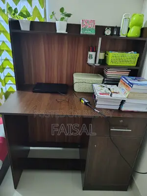 Reading Table