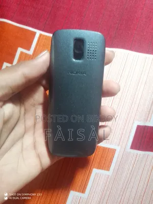 নোকিয়া ৪ জিবি ব্ল্যাক