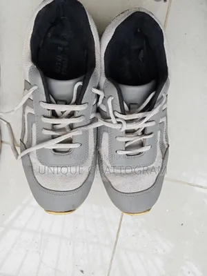 Used Shoes for Sale
