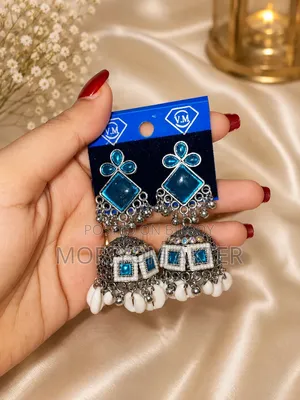 Elegant Women's Earrings – Premium Quality