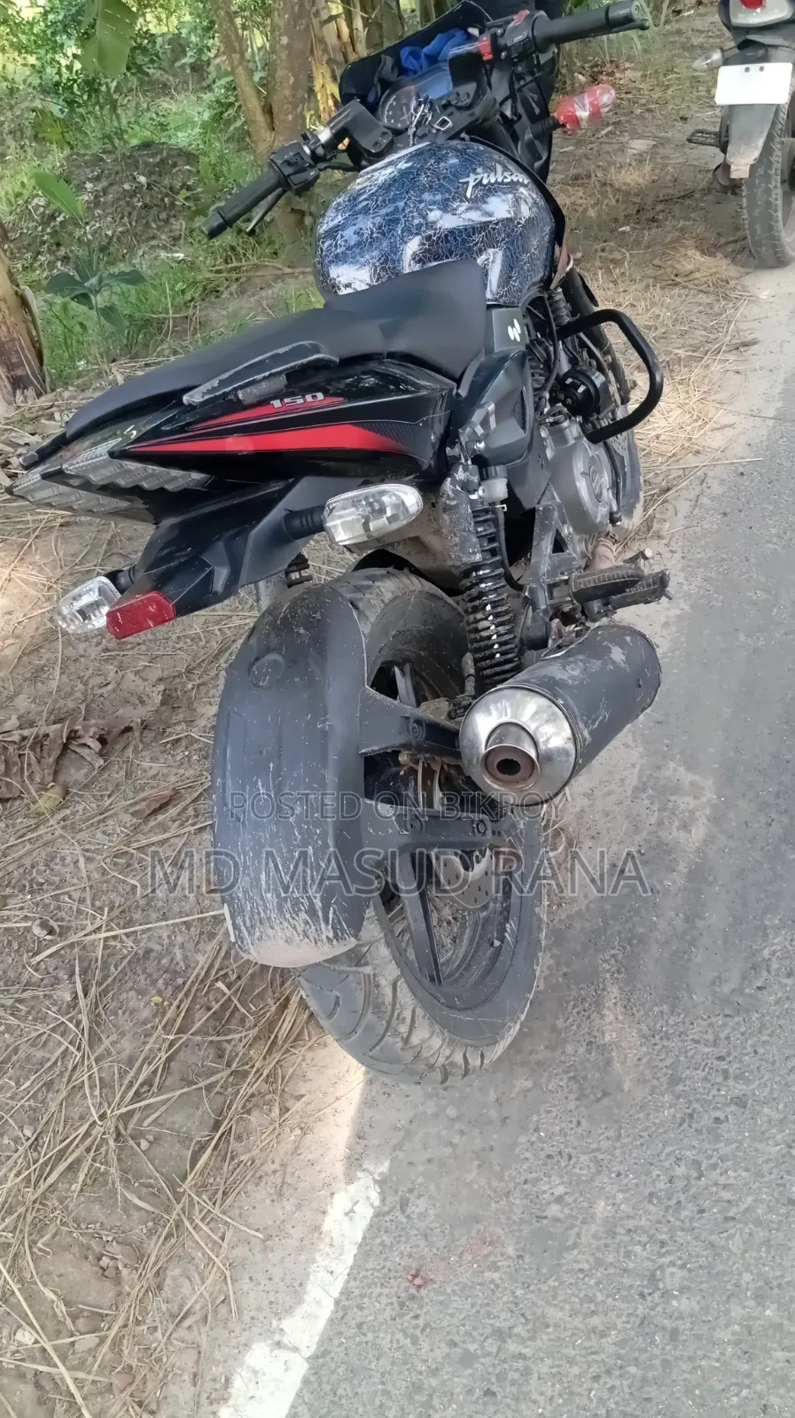 বাজাজ পালসার ১৫০ ২০১৯ ব্ল্যাক