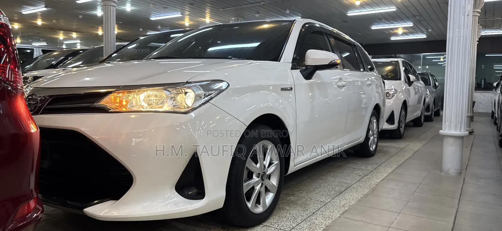 Toyota Corolla Fielder 1.5 Hybrid FWD 2018 White