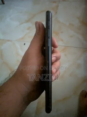 Apple iPhone XR 64 GB Black