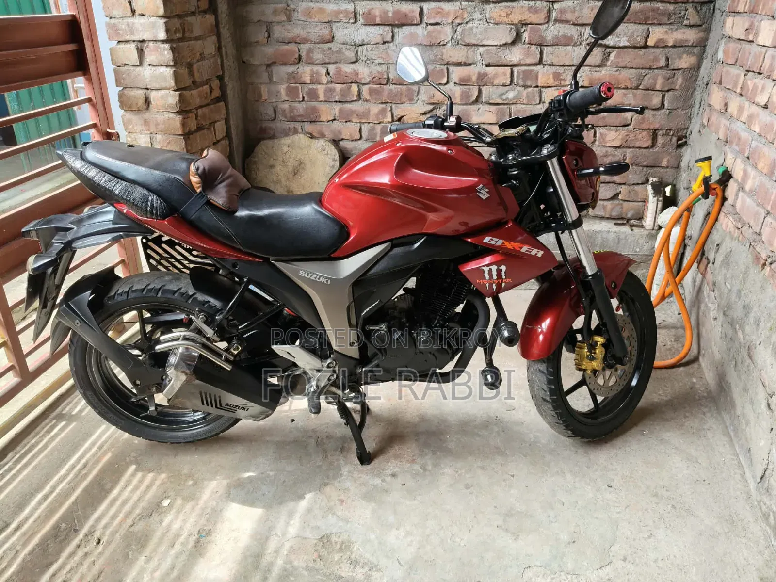 Suzuki Gixxer 2022 Red