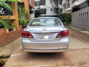 Toyota Premio 1.5 Front-Wheel Drive 2017 Silver