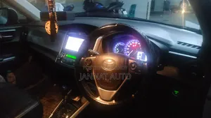 Toyota Corolla Fielder 2016 Silver