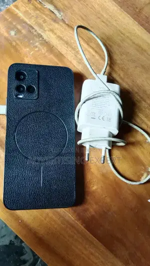 Vivo Y21 128 GB Blue