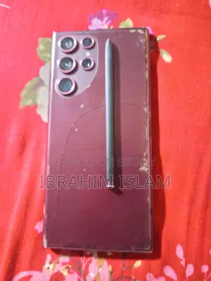 Samsung Galaxy S22 Ultra 256 GB Red