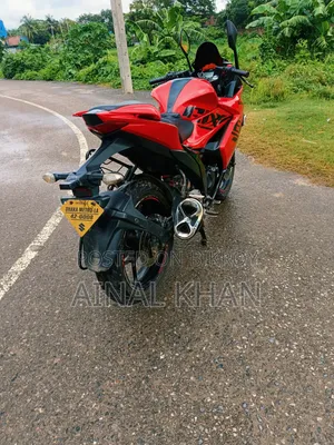 সুজুকি জিক্সার এসএফ ২০২২ লাল
