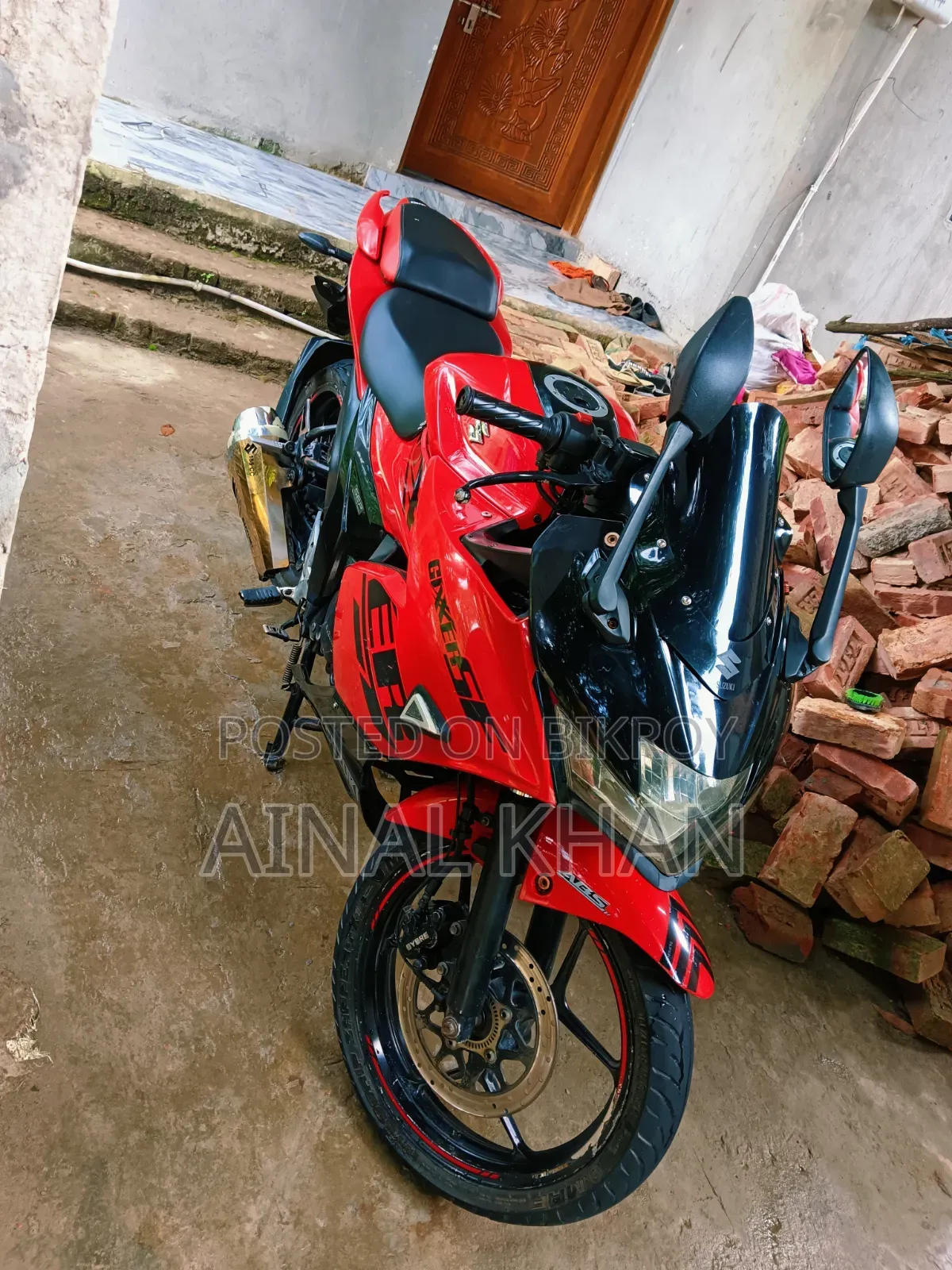 সুজুকি জিক্সার এসএফ ২০২২ লাল