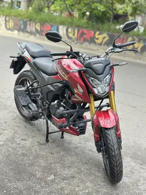 নিউ হান্ডা হরনেট ২.০ ২০২৫ রেড