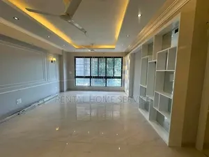 3 Bedroom Apartment in Semi Furnished for rent