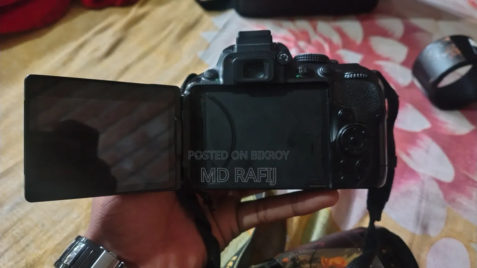 Camera sell