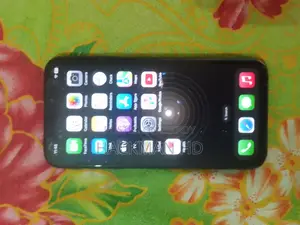 Apple iPhone XR 64 GB Black