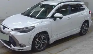 Toyota Corolla Cross 2021 Pearl