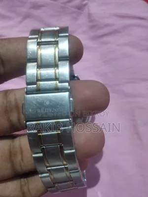 অথেনটিক ঘড়ি