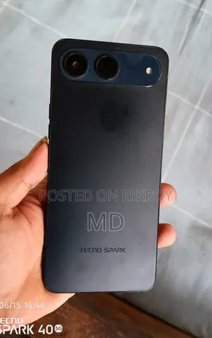 টেকনো স্পার্ক ৪০ ১২৮ জিবি ব্ল্যাক