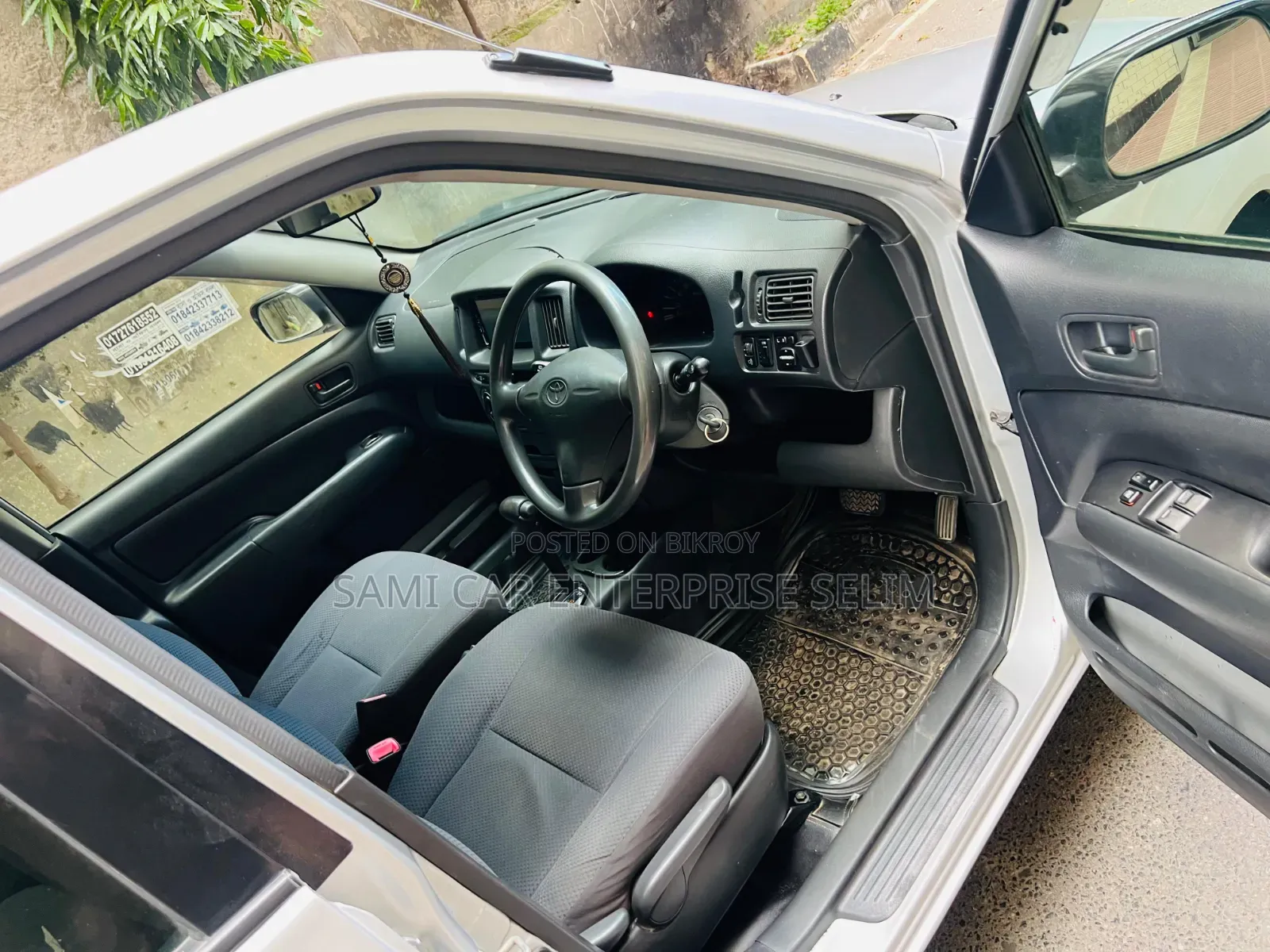Toyota Probox 2010 Silver