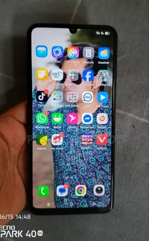 টেকনো স্পার্ক ৪০ ১২৮ জিবি ব্ল্যাক