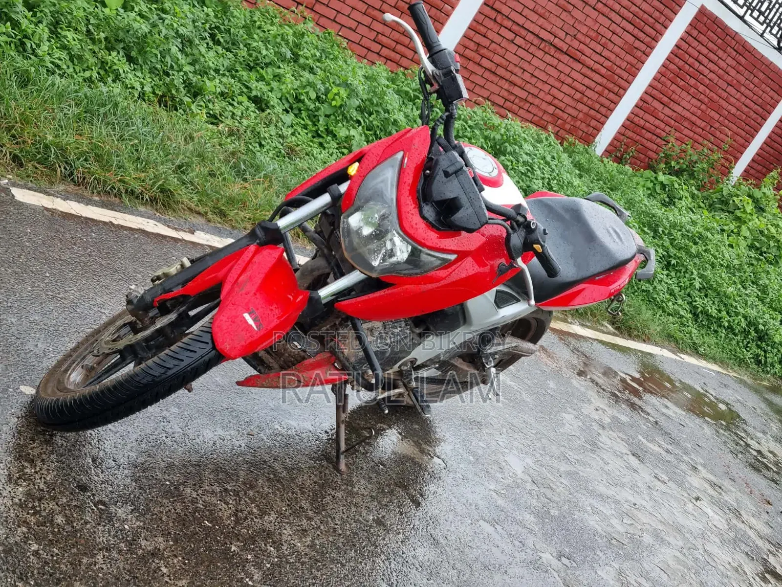 টিভিএস অ্যাপাচি আরটিআর ১৬০ ৪ভি ২০২১ রেড
