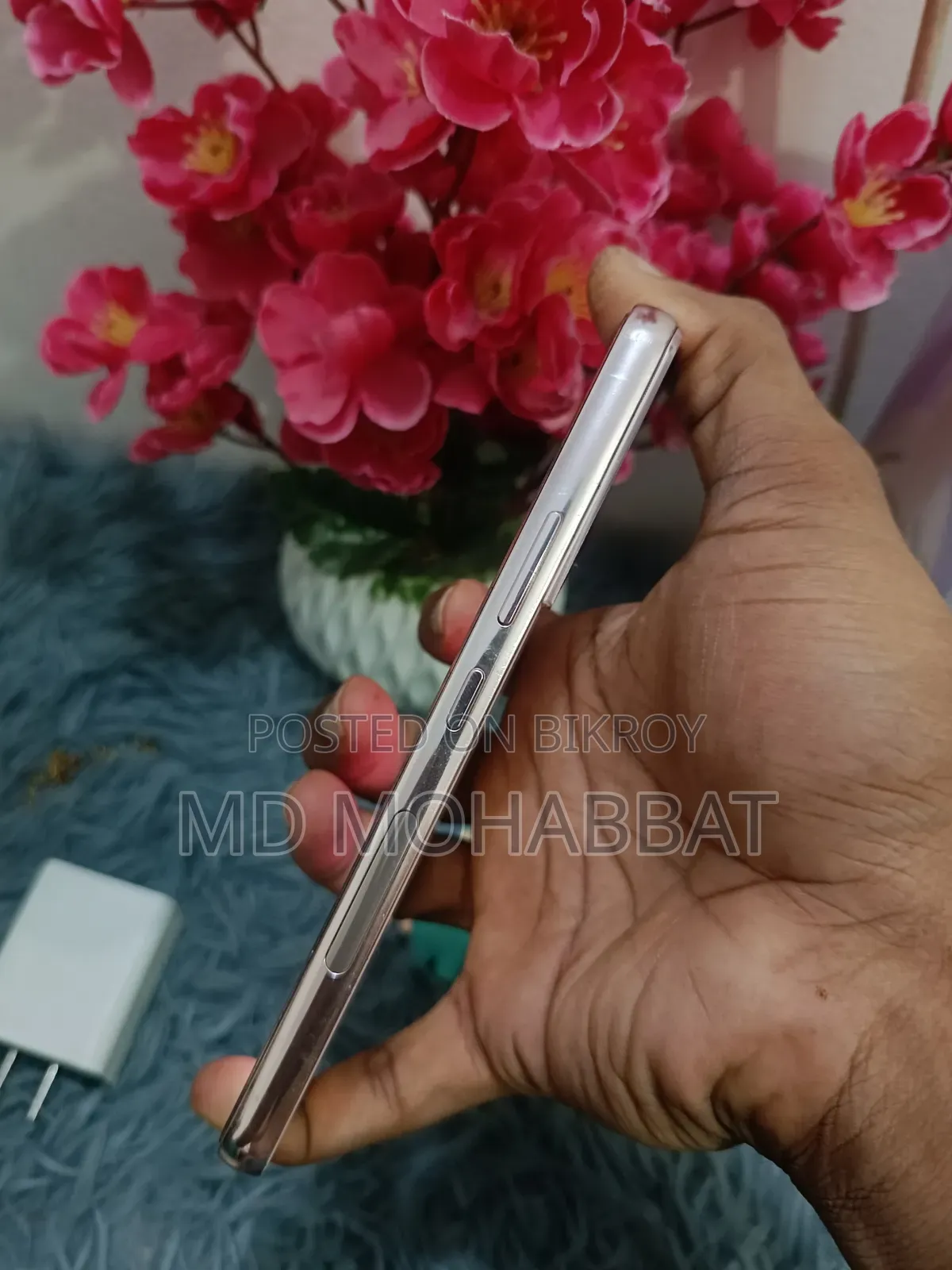 স্যামসাং গ্যালাক্সি এস২২ ৫জি ২৫৬ জিবি পিংক