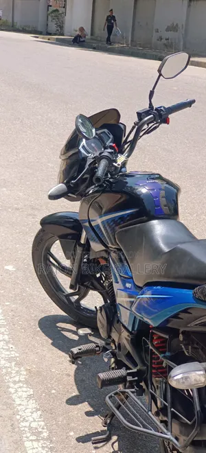 Hero Ignitor 2019 Black