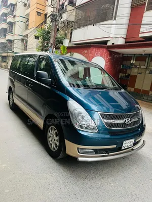 Hyundai H200 2012 Teal