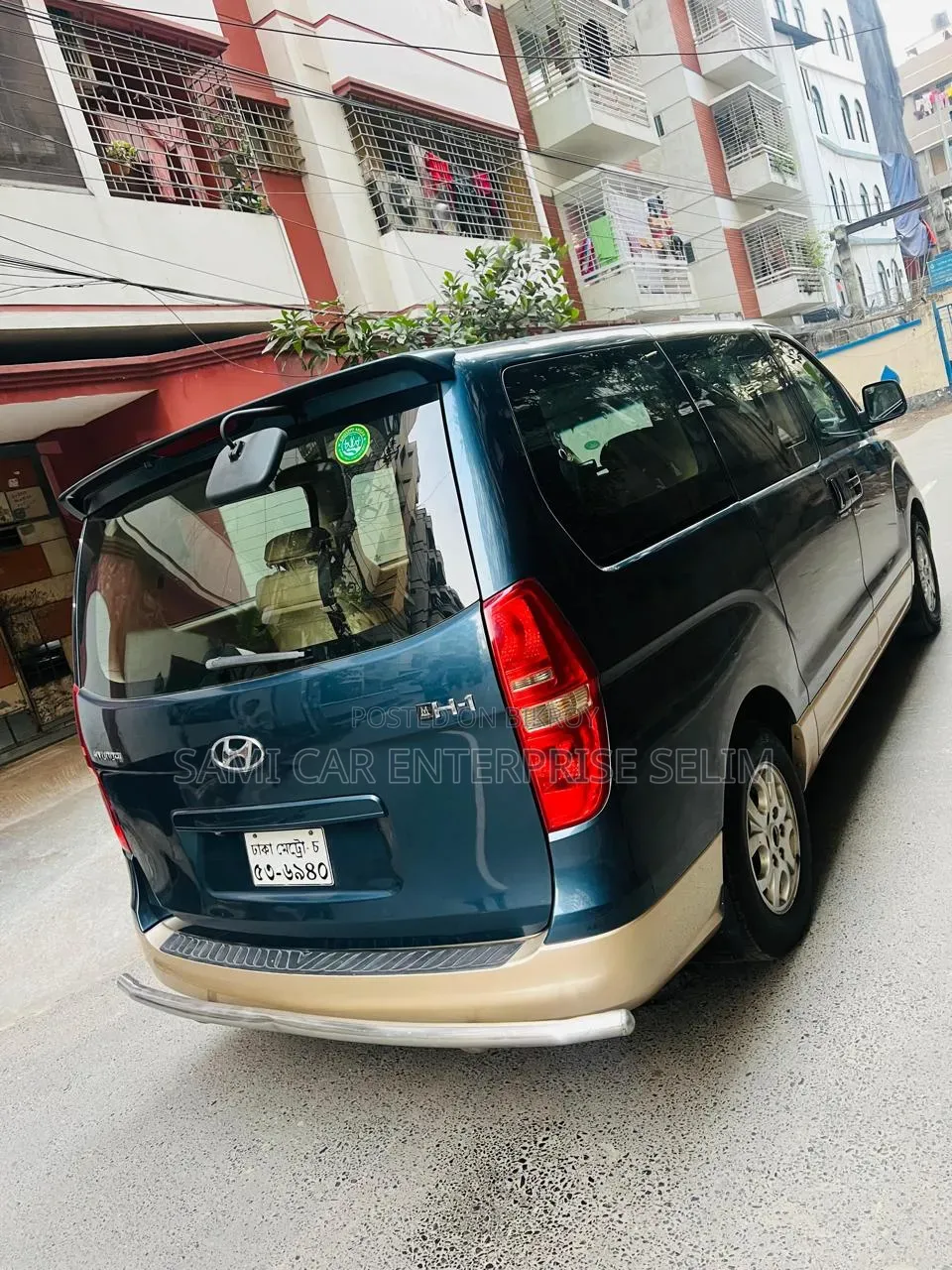 Hyundai H200 2012 Teal