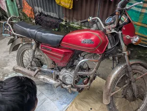 হিরো ২০১৭ রেড
