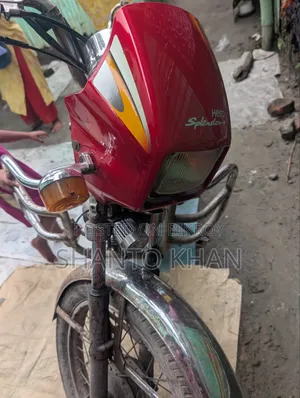 Hero 2017 Red