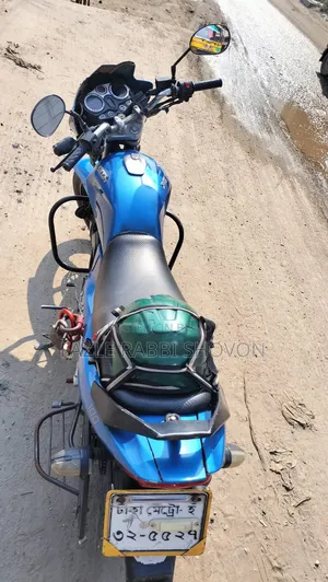 Runner Bullet 100 2020 Blue