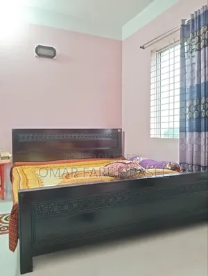 Almirah and Bed for Sale.