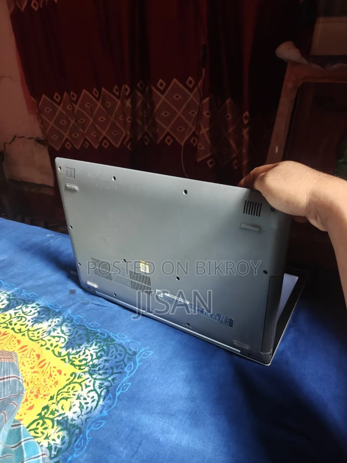 Laptop Lenovo IdeaPad 320 8GB AMD A10 HDD+SSD 1TB