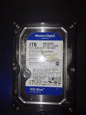 Western Digital WD Blue 1TB SATA Desktop Hard Drive (WD10EZEX)