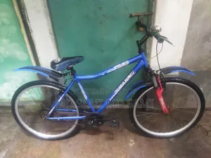 সাইকেলটি বিক্রি করা হবে।