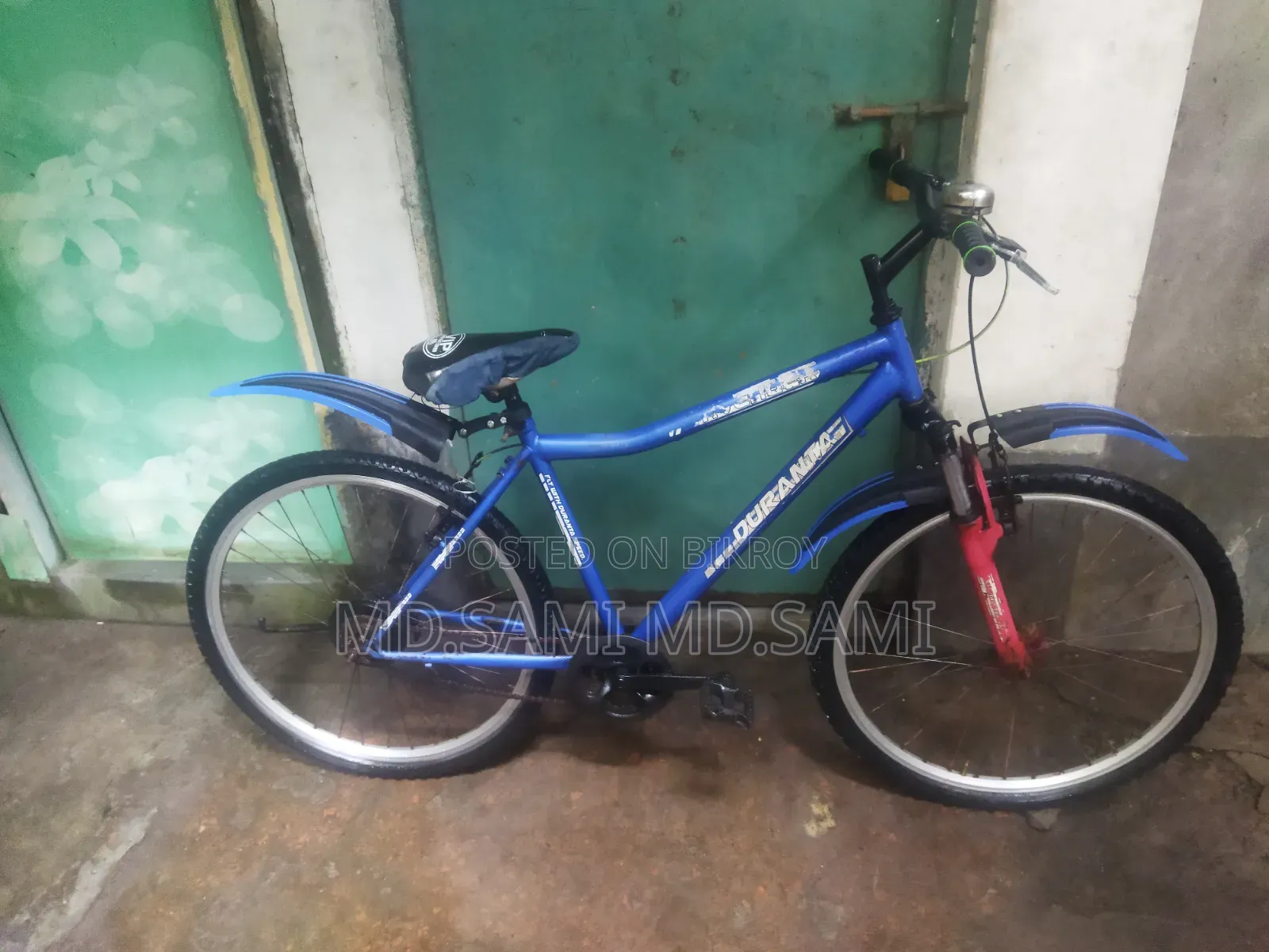 সাইকেলটি বিক্রি করা হবে।