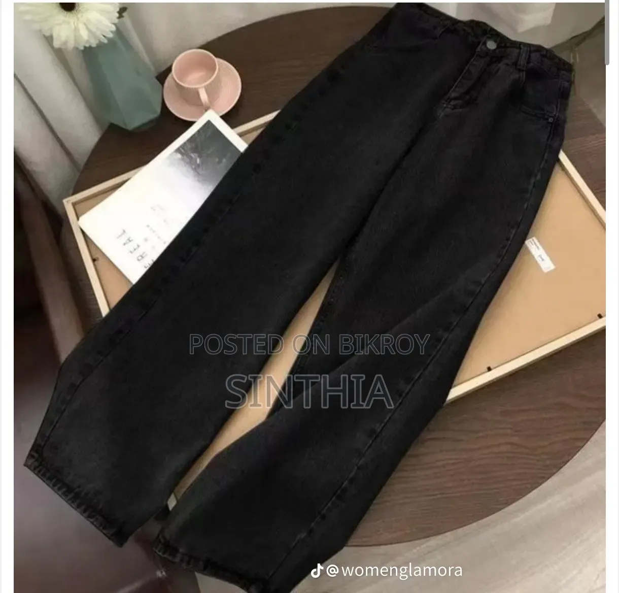 Trendy Fassionable Girls Straight Length Pent