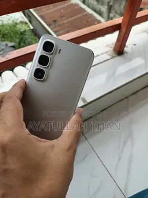 Infinix Hot 60 Pro+ 128 GB Silver