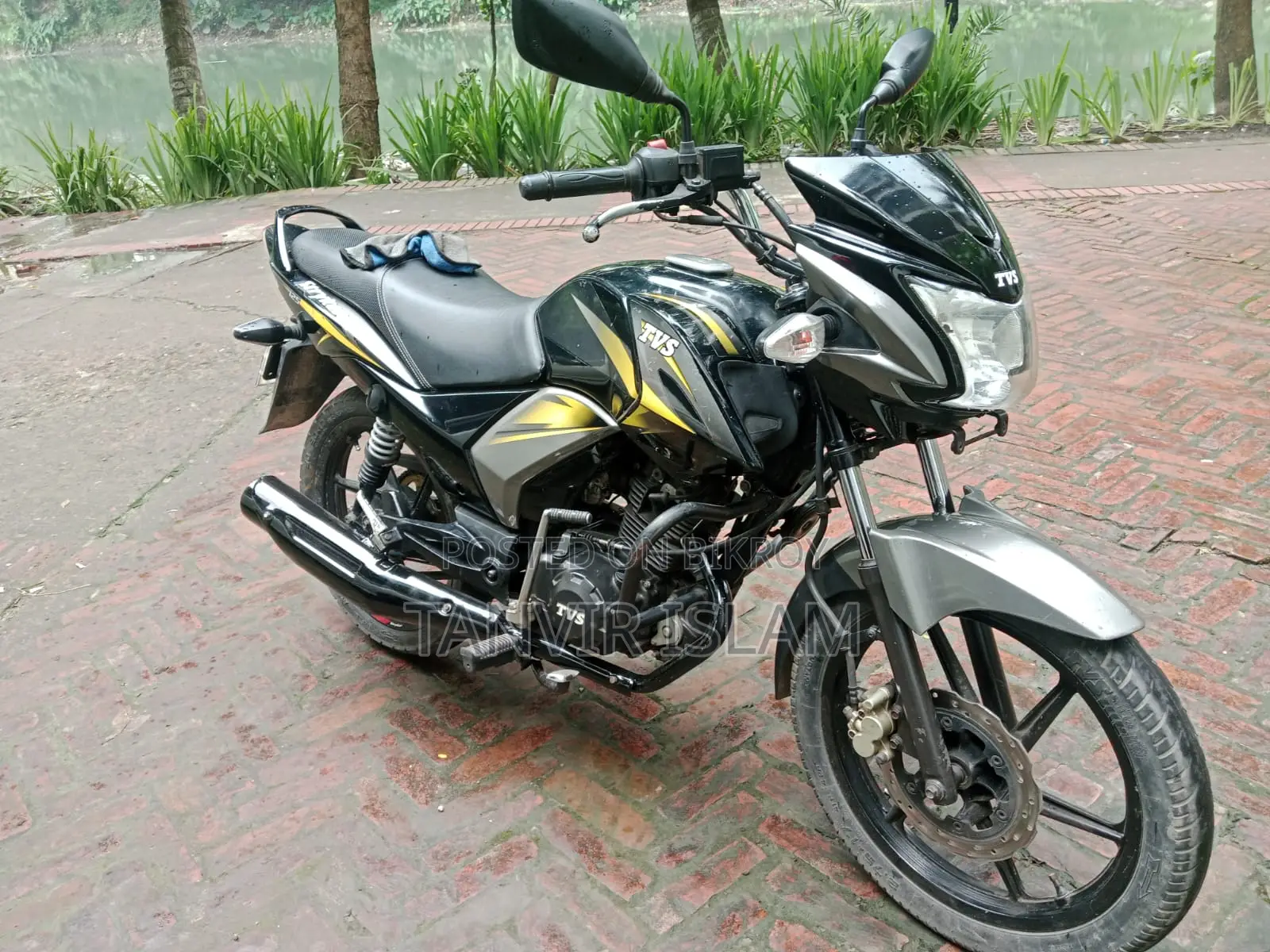 TVS Stryker 125 2019 Black