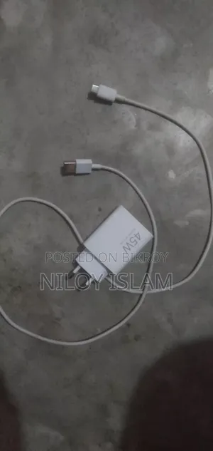 Redmi Note 15 Pro 5G phone charger