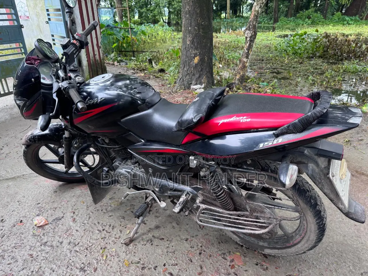বাজাজ পালসার ১৫০ ২০১৭ ব্ল্যাক