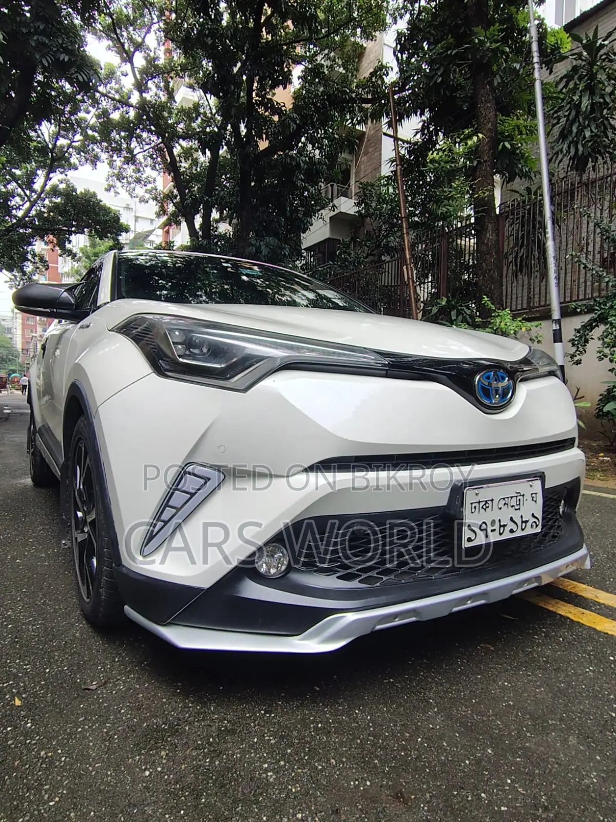 Toyota C-HR 2017 Pearl