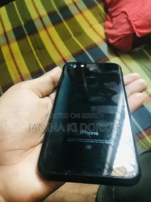 অ্যাপল আইফোন ৭ ১২৮ জিবি ব্ল্যাক