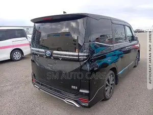 Toyota Voxy Hybrid S-Z Two-Wheel Drive 7-Seater 2022 Black