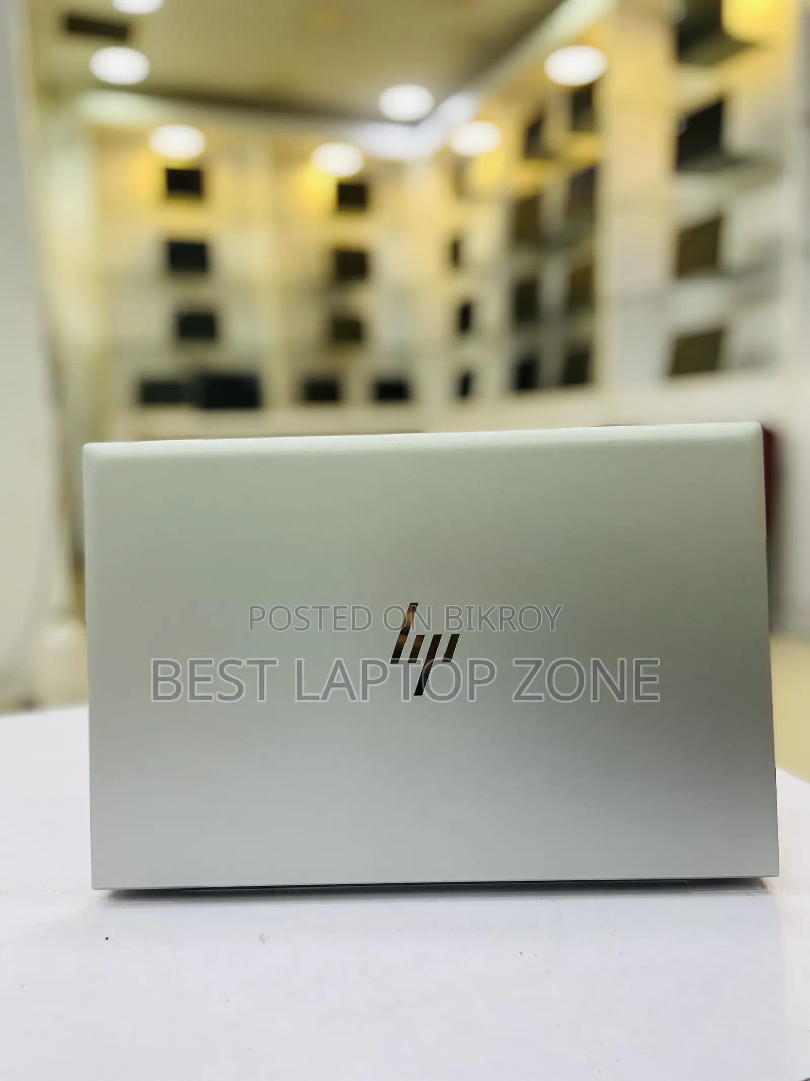 Laptop HP 15-dw3031 8GB Intel Core i5 SSD 256GB