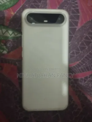 Tecno Pova Slim 5G 256 GB White
