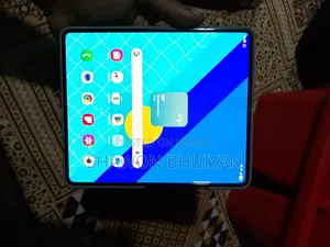 স্যামসাং গ্যালাক্সি ফোল্ড ৫জি ৫১২ জিবি ব্ল্যাক
