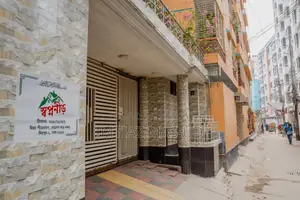 3 Bedroom Apartment in 60 Feet Road for Sale
